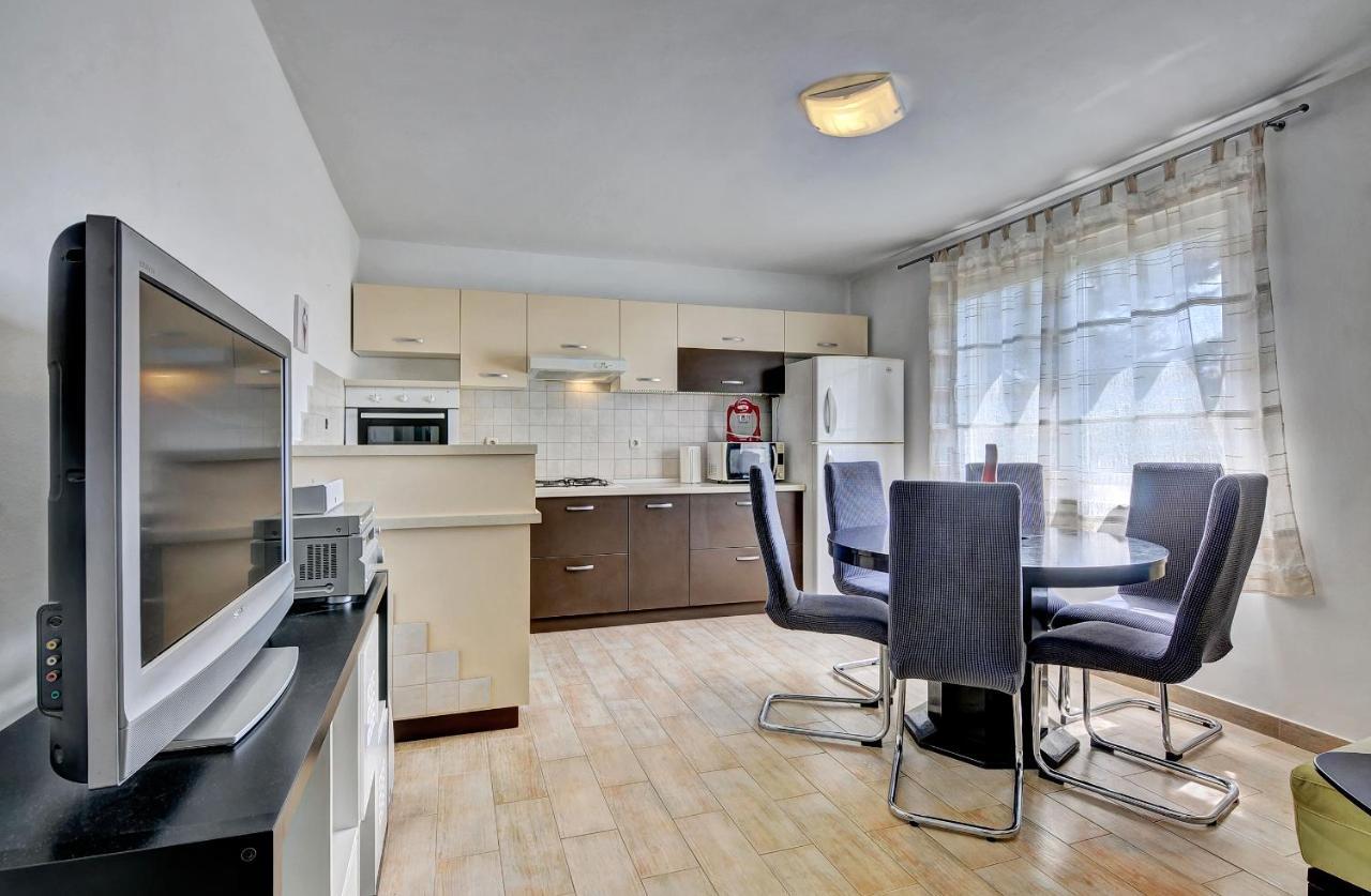 Lina Apartment Pula